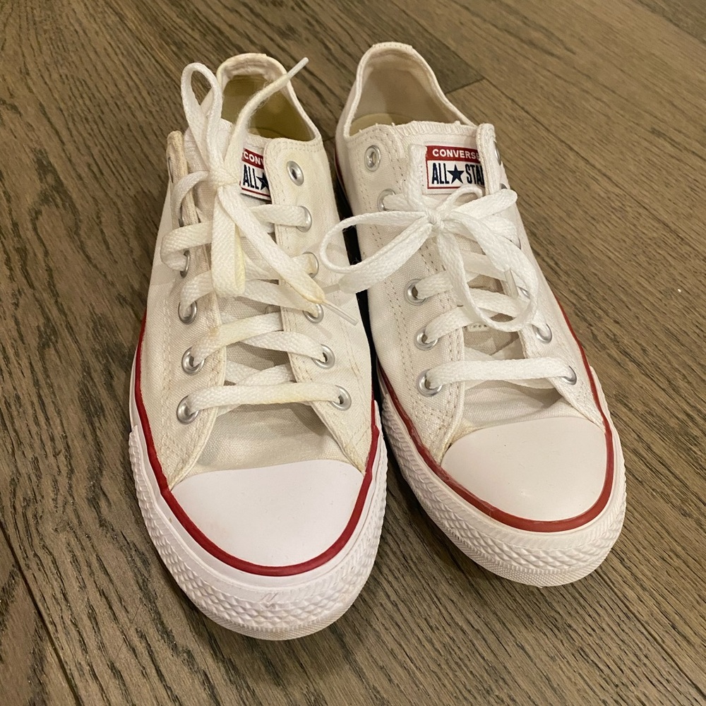 Converse All Stars - Men size 8